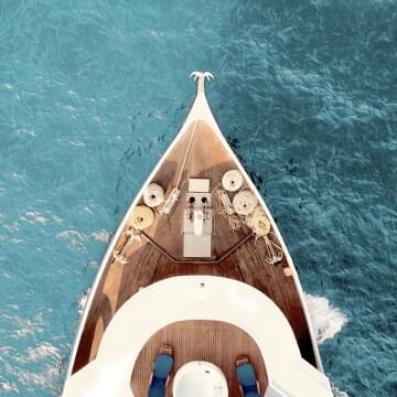 Cruise Ship/Yacht